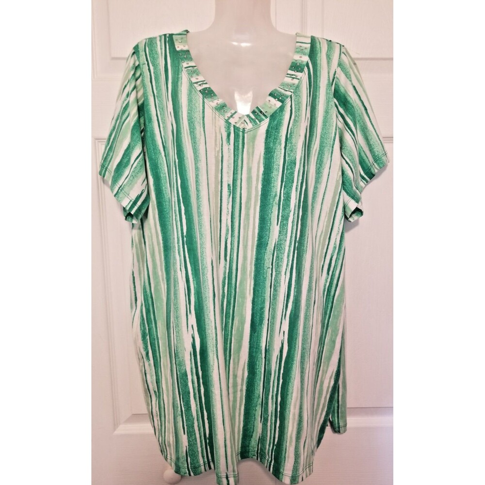 Roaman's Women's Top Vertical Stripe Studded Neck Figure Flattering Size 22/24